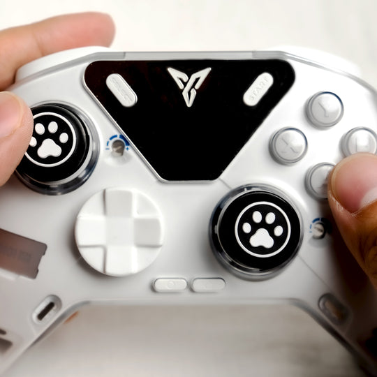 Techyin Cat Paw Joystick Thumb Grips (6-Pack) for Switch/OLED, PS5, PS4, Xbox One, Xbox Series X|S – Mixed Height Silicone Caps